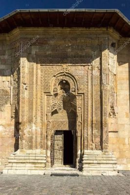 La Mezquita de Divriği: Una Sinfonía de Piedra y Luz Divina!